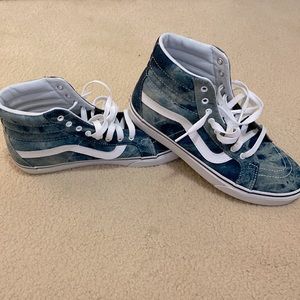 Acid Denim black & true white vans